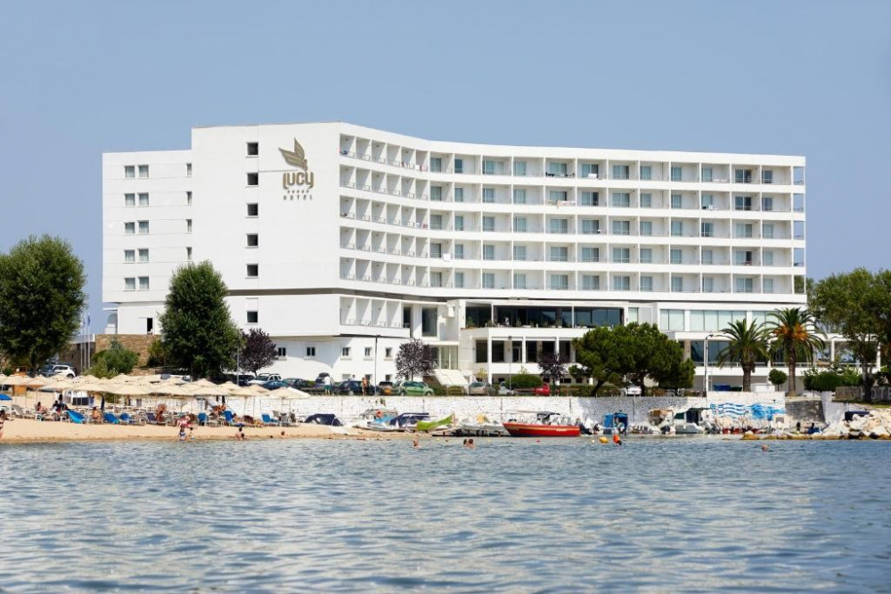 LUCY HOTEL