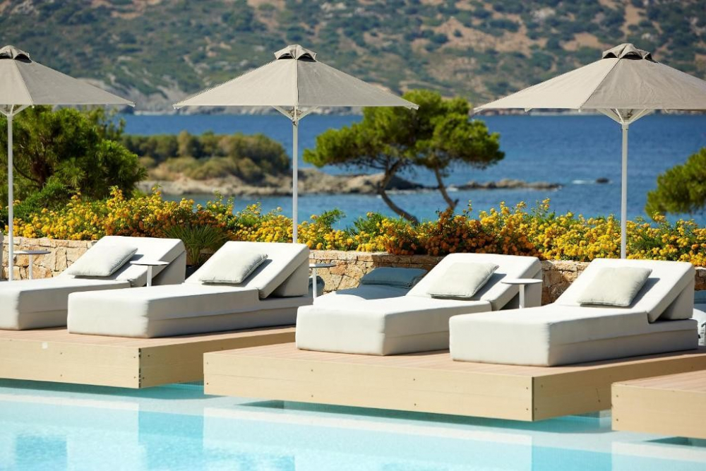 EVEREDEN BEACH RESORT HOTEL