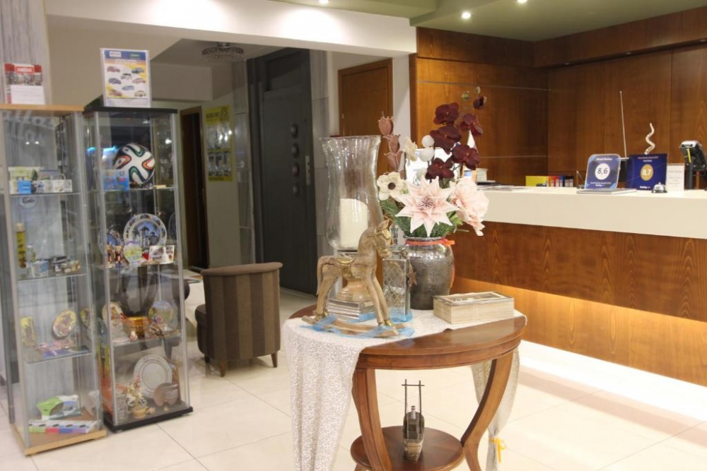 MALLAS HOTEL