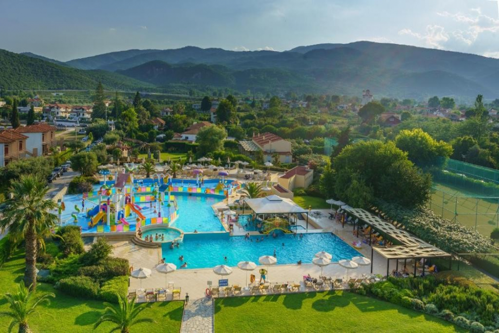 PLATAMON CRONWELL RESORT