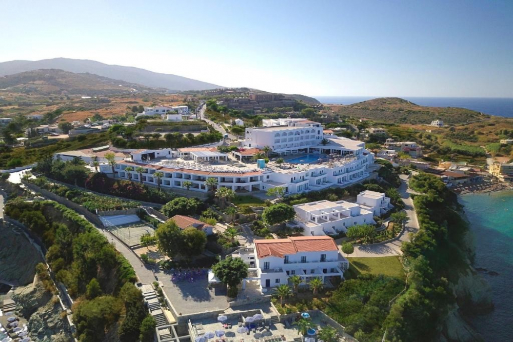 PENINSULA RESORT & SPA 