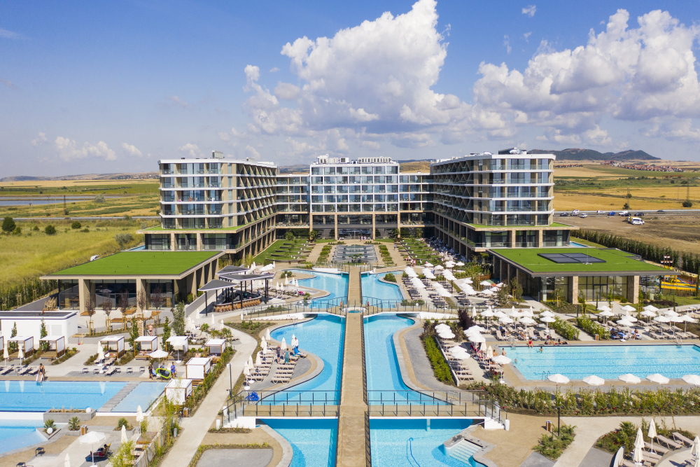 WAVE RESORT