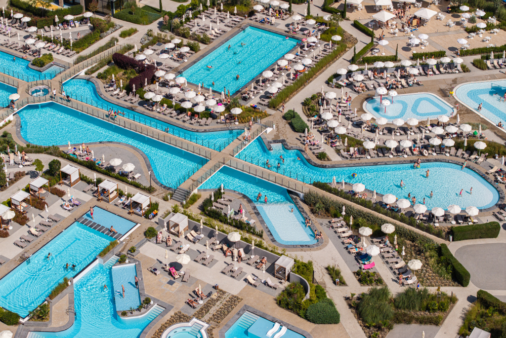 WAVE RESORT