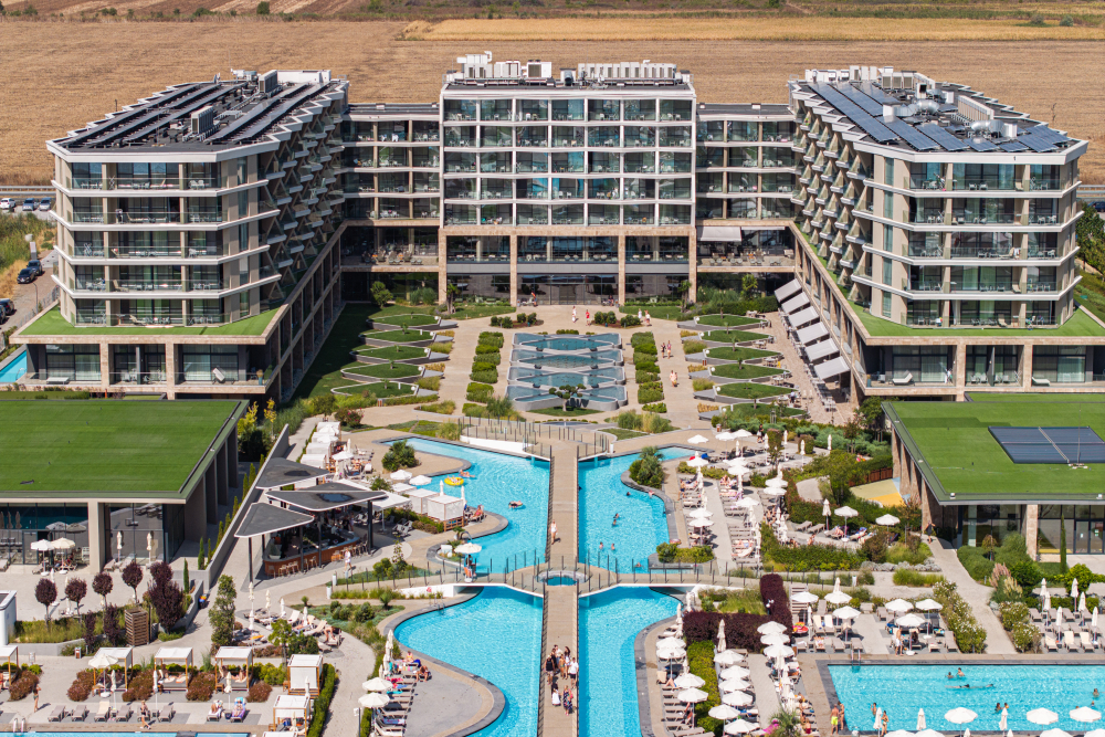 WAVE RESORT