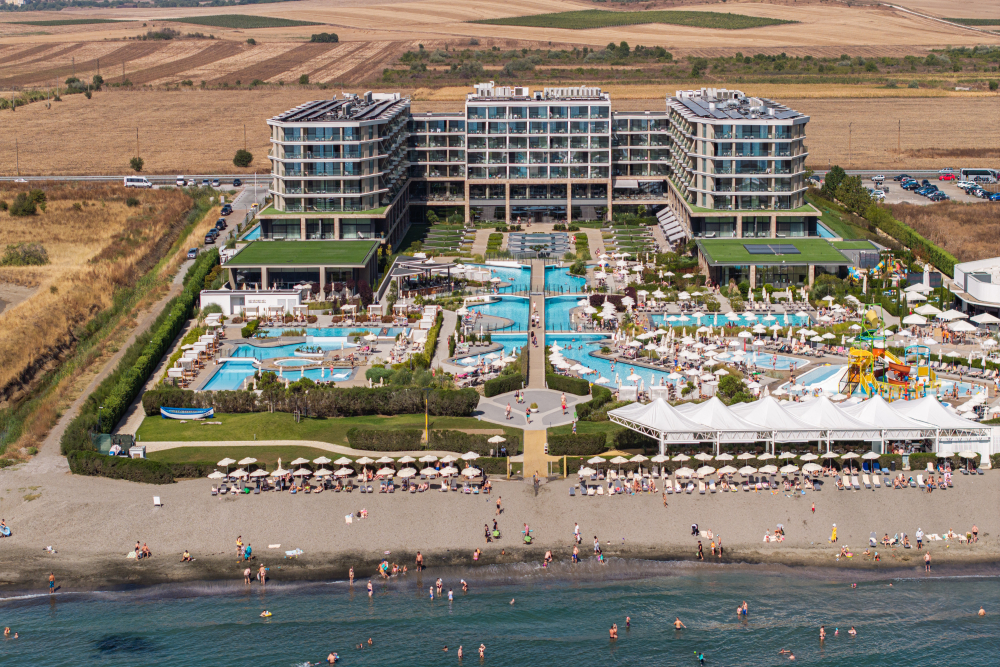 WAVE RESORT