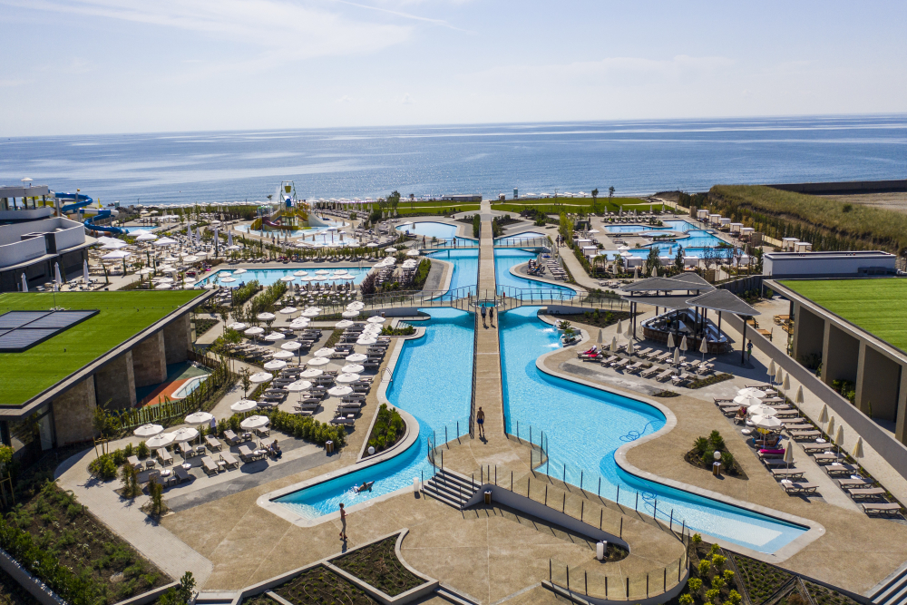 WAVE RESORT