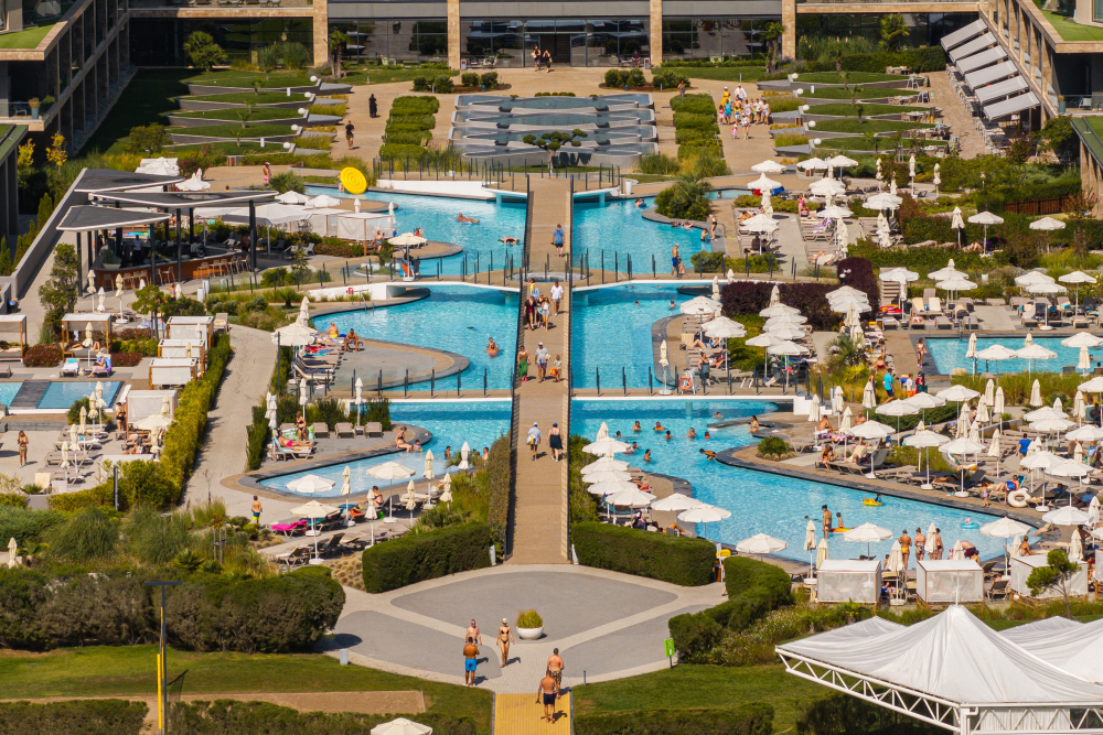 WAVE RESORT