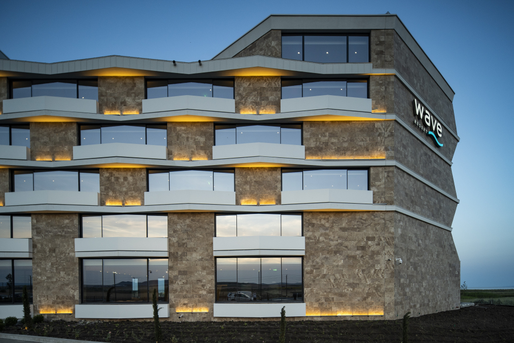 WAVE RESORT