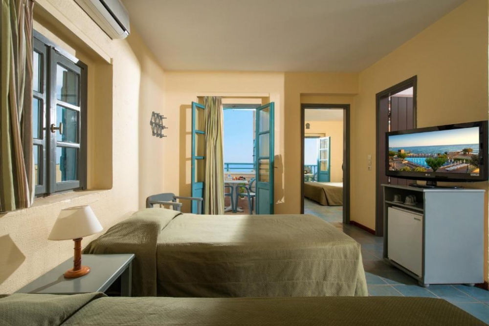 SILVA BEACH HOTEL