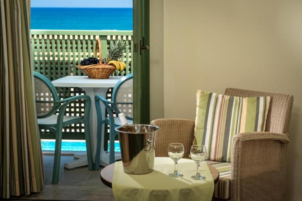 SILVA BEACH HOTEL