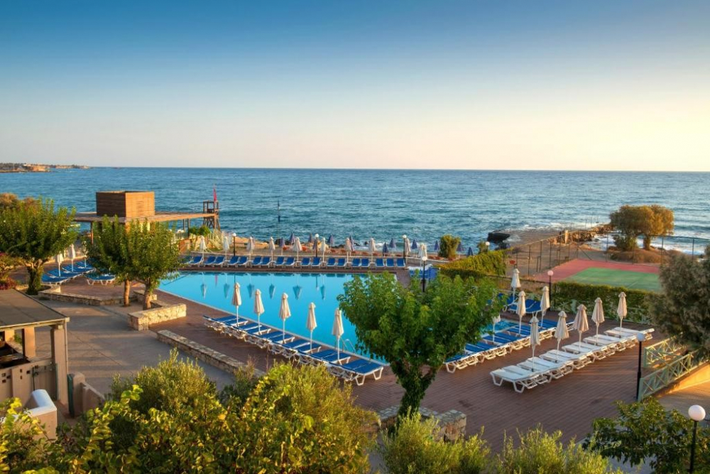 SILVA BEACH HOTEL