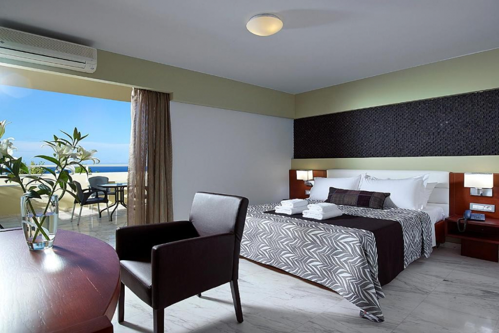 ELEFTHERIA HOTEL
