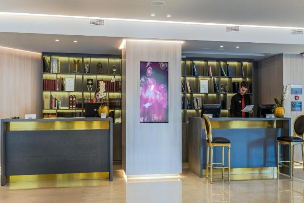 ST. GEORGE LYCABETTUS LIFESTYLE HOTEL