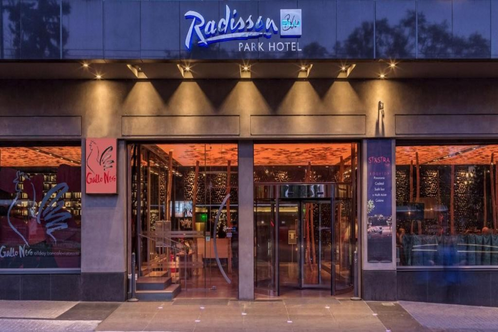 RADISSON BLU PARK HOTEL 