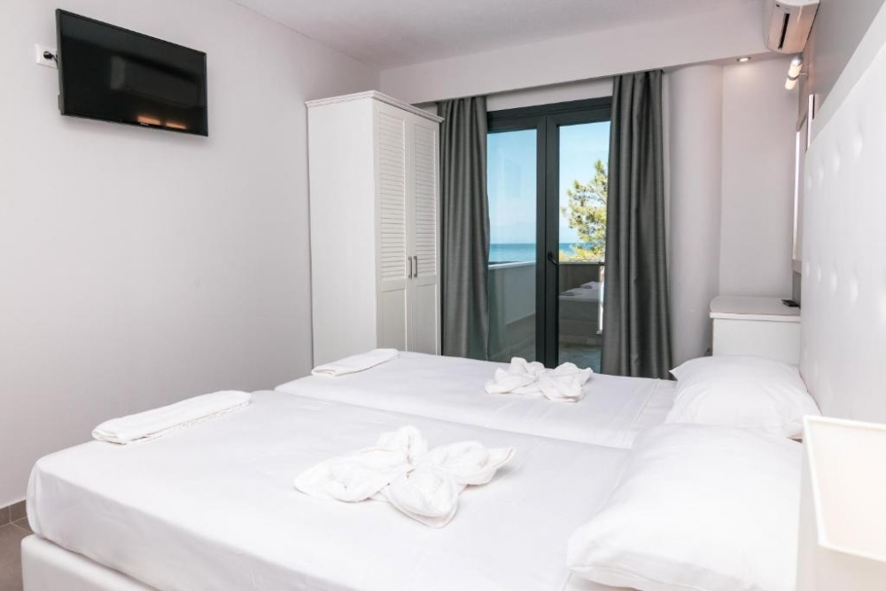 RACHONI IMPERIAL HOTEL