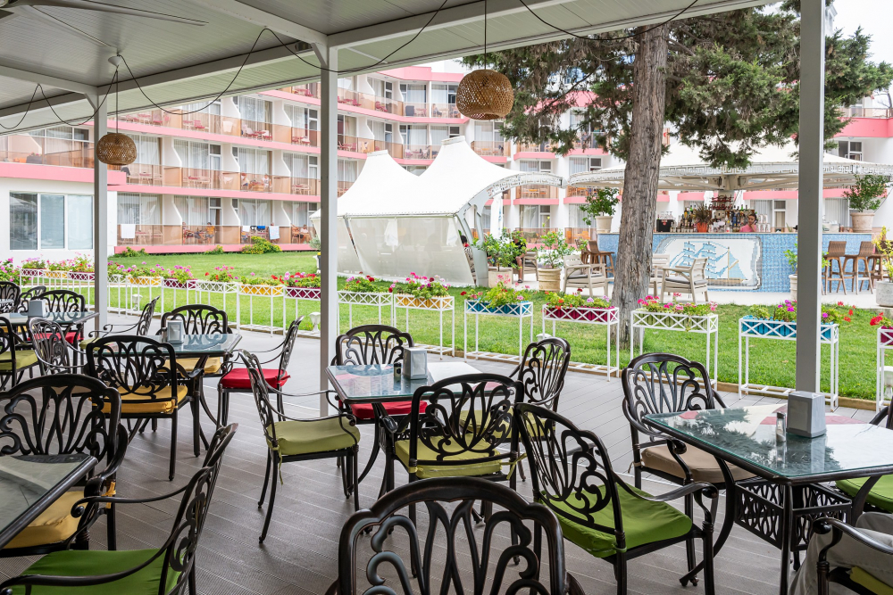 ФЛАМИНГО БИЙЧ