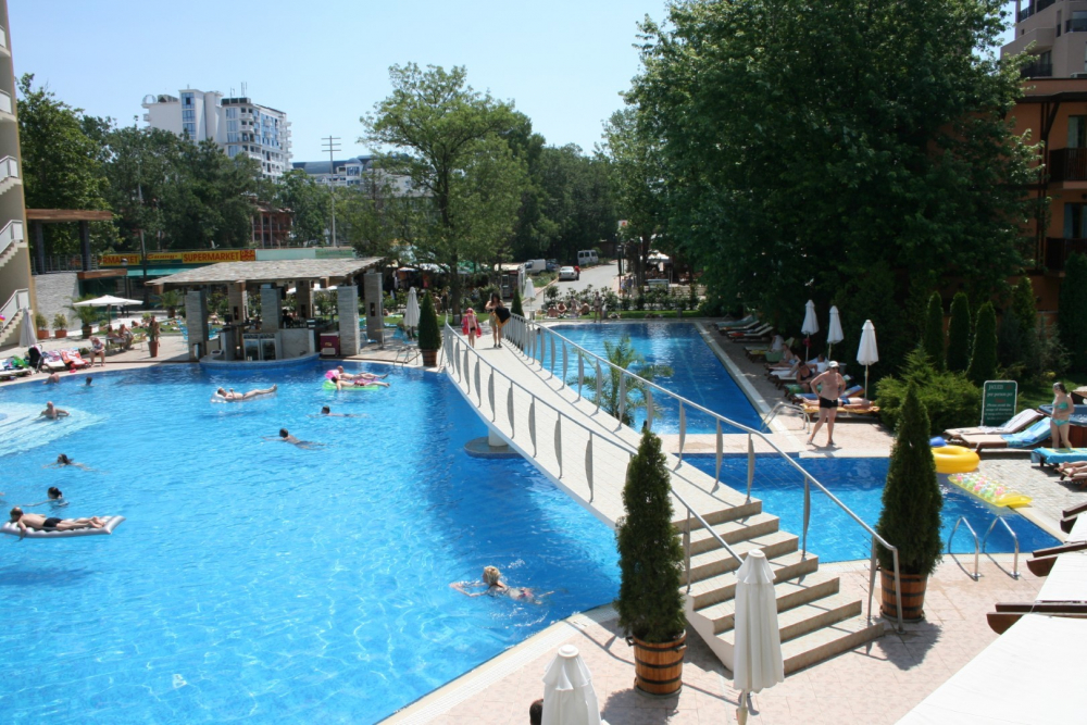 ГРАНД ХОТЕЛ НИРВАНА