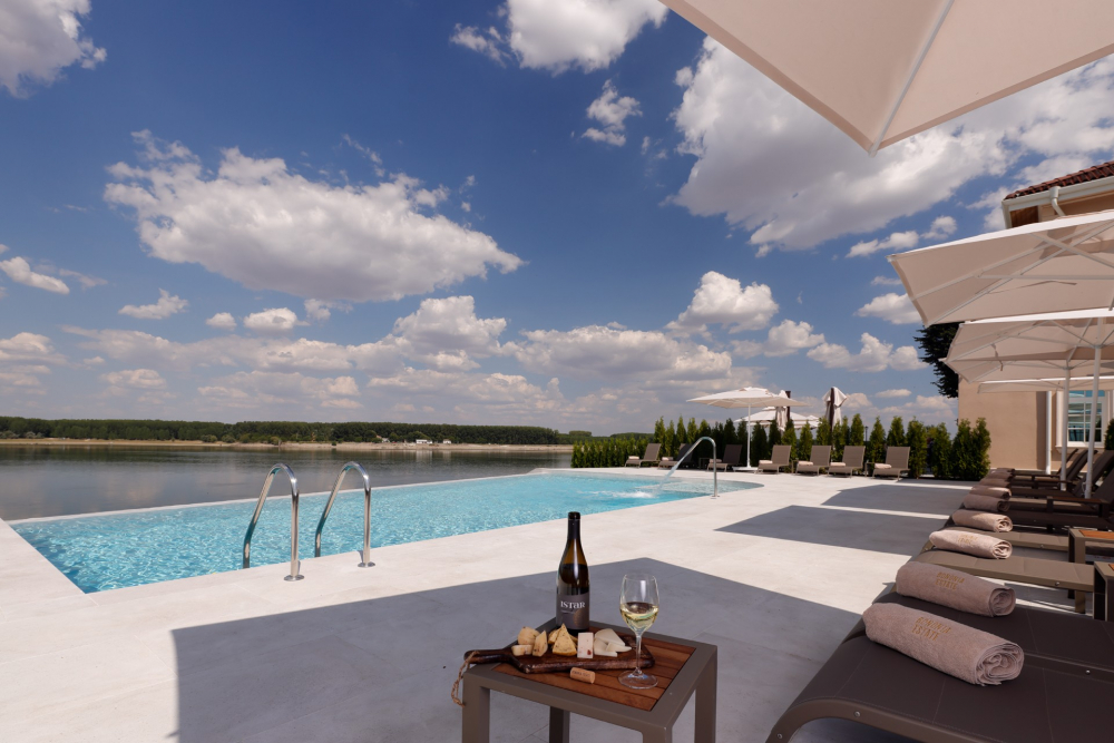 BONONIA ESTATE WINERY AND RESORT