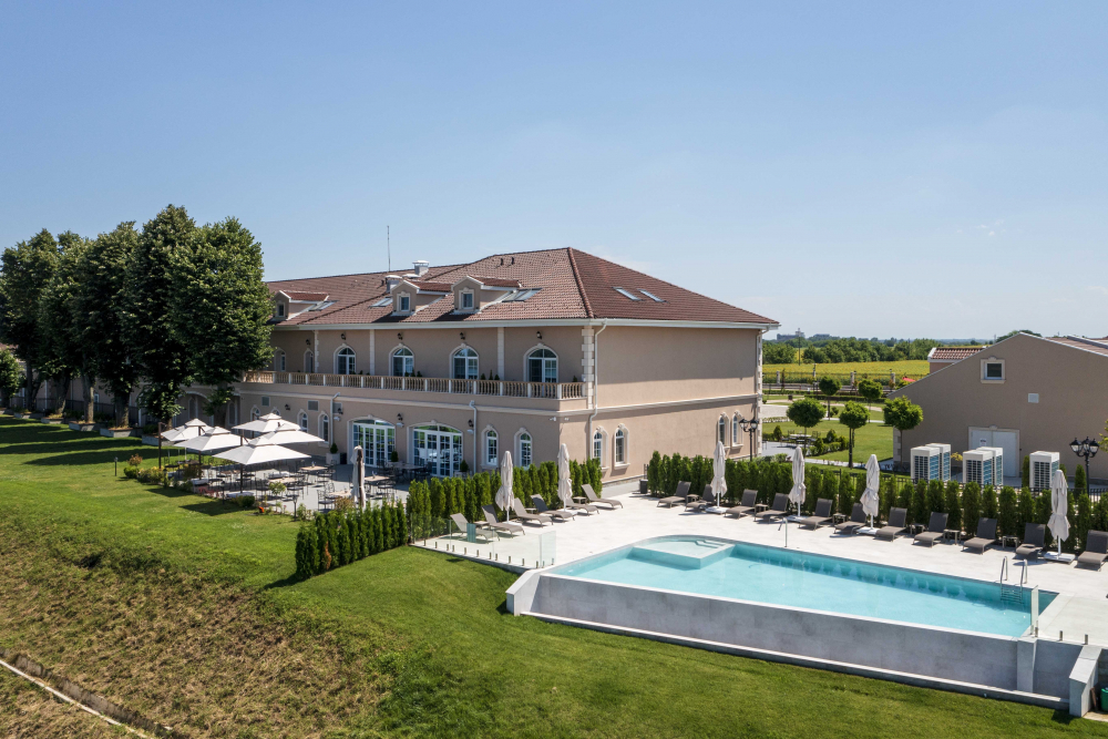 BONONIA ESTATE WINERY AND RESORT