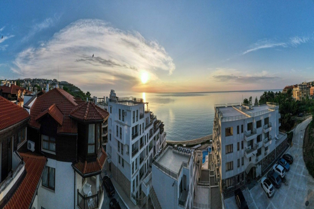 УАЙТ КЛИФС
