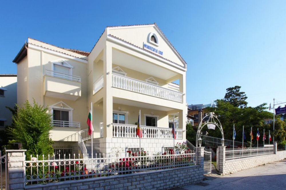 PHILOXENIA INN