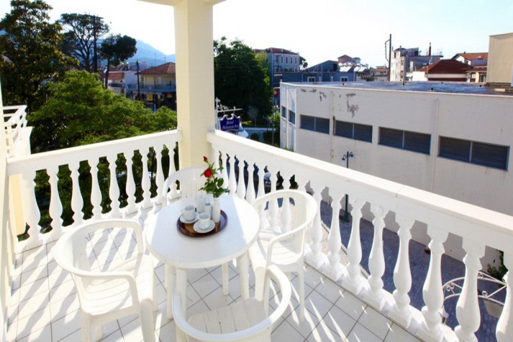 PHILOXENIA INN