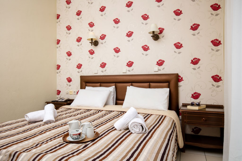 PHILOXENIA INN