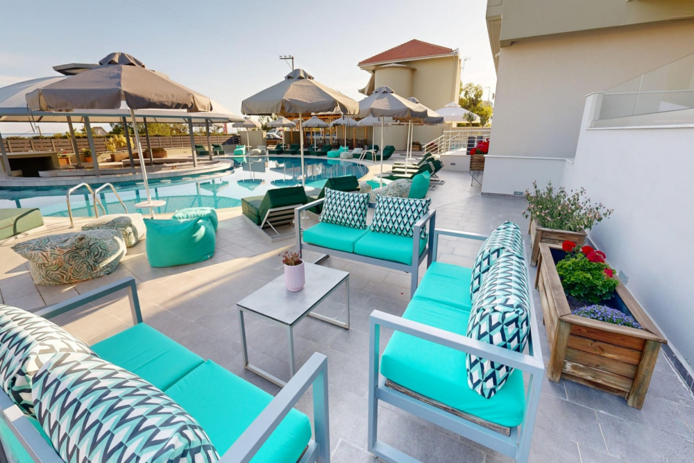 THE DOME LUXURY HOTEL