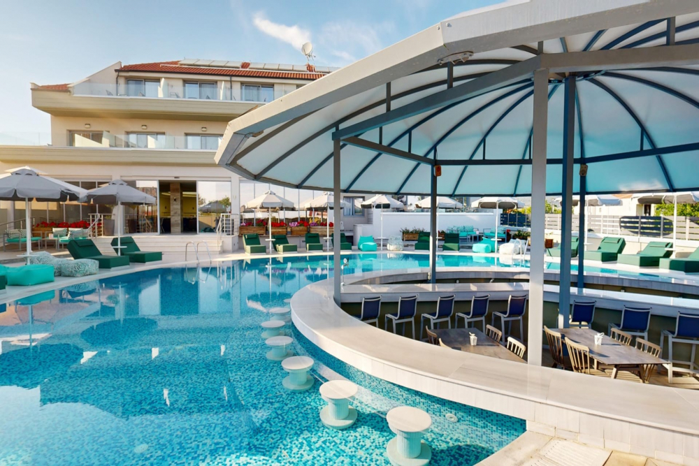 THE DOME LUXURY HOTEL