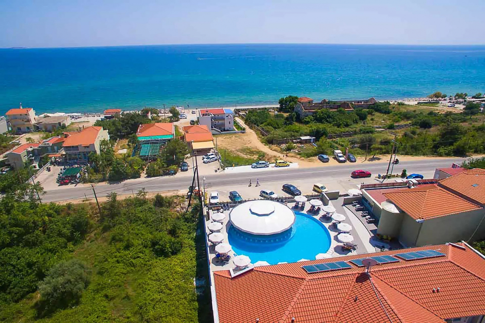 THE DOME LUXURY HOTEL