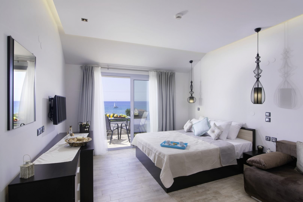THE DOME LUXURY HOTEL