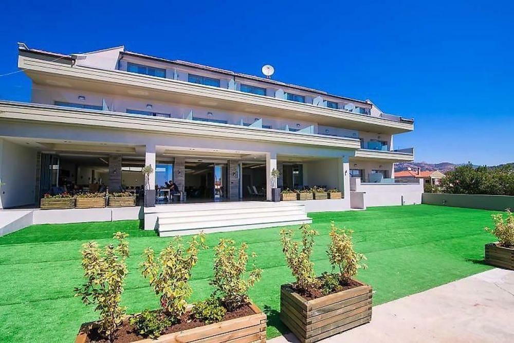 THE DOME LUXURY HOTEL