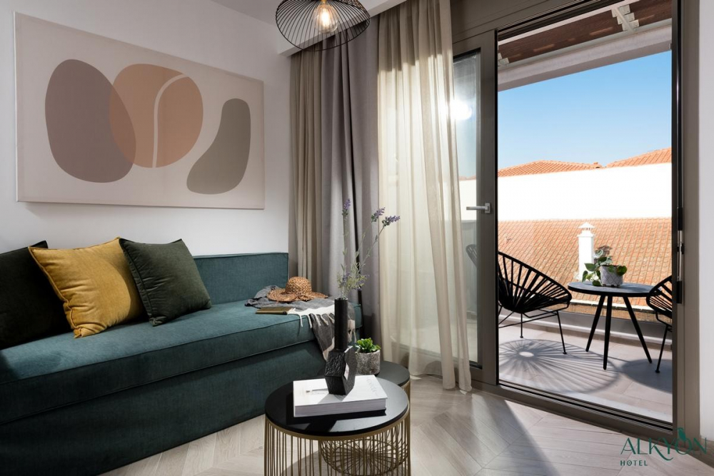 ALKYON HOTEL