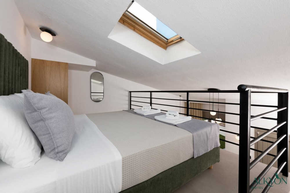 ALKYON HOTEL