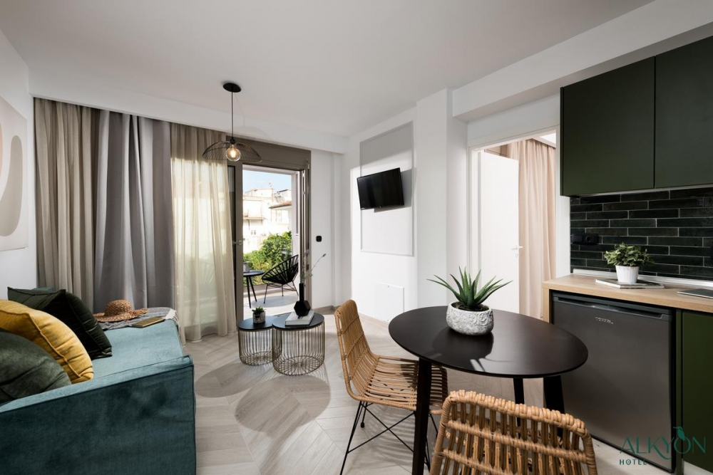 ALKYON HOTEL