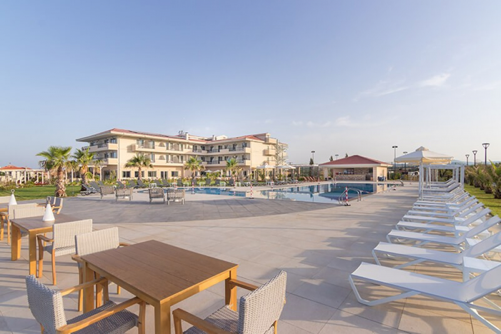 KING MARON BEACH HOTEL AND SPA
