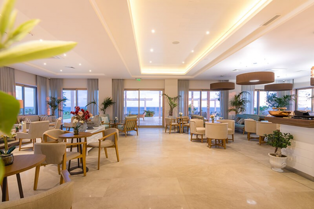 KING MARON BEACH HOTEL AND SPA