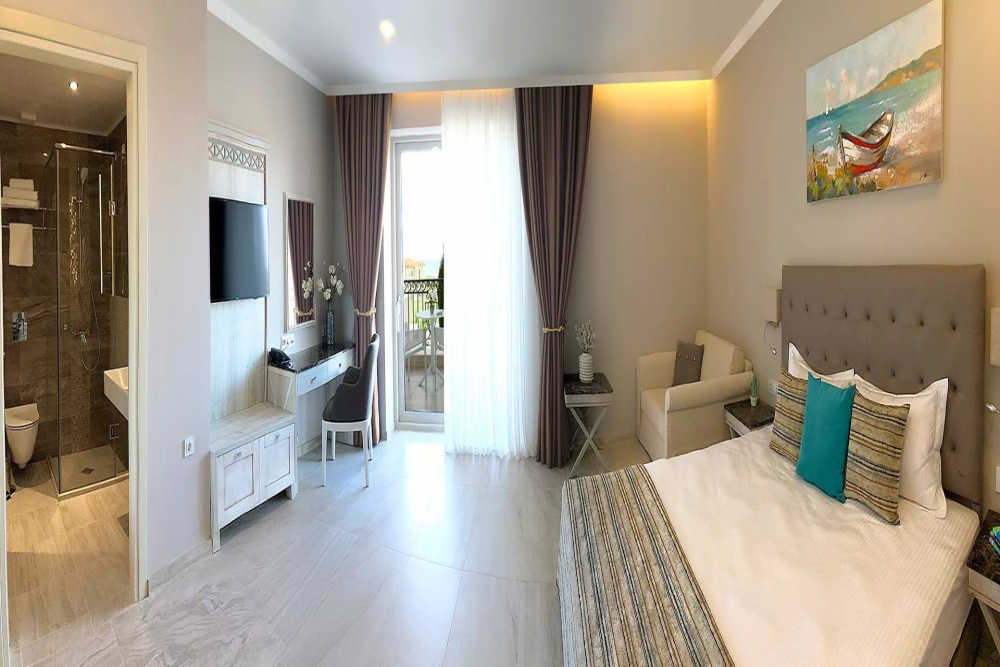 KING MARON BEACH HOTEL AND SPA