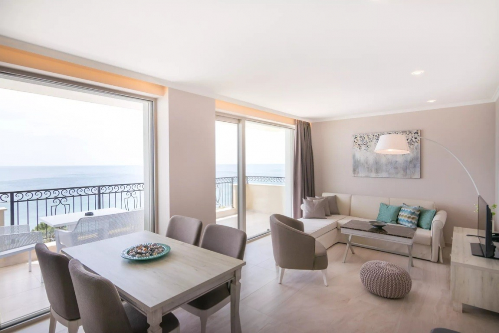 KING MARON BEACH HOTEL AND SPA