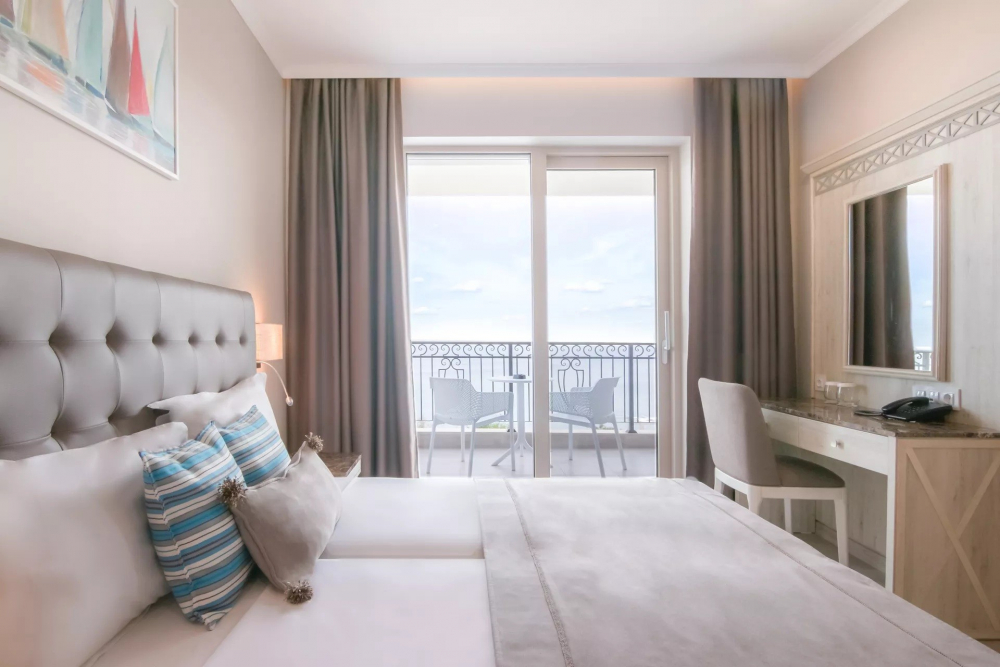 KING MARON BEACH HOTEL AND SPA