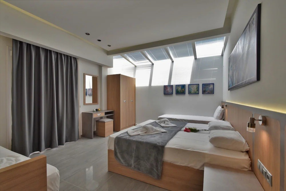DAFNI PLUS HOTEL
