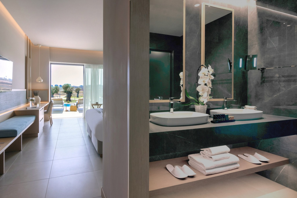 AMMOA LUXURY HOTEL AND SPA RESORT