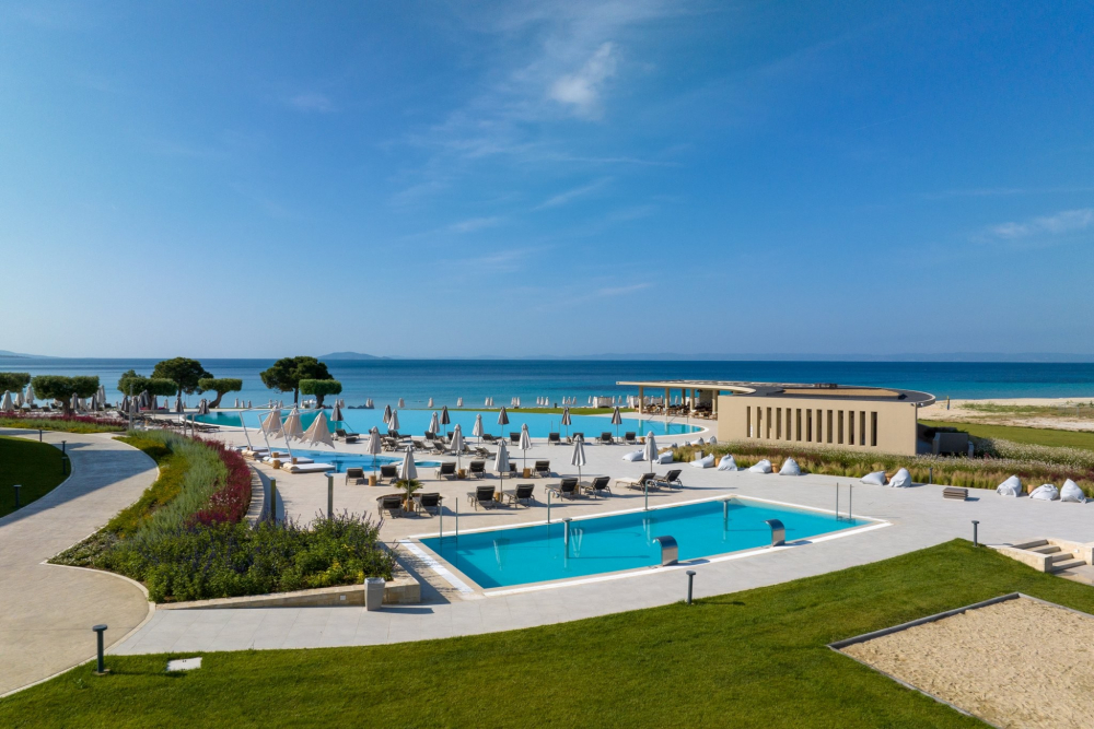 AMMOA LUXURY HOTEL AND SPA RESORT