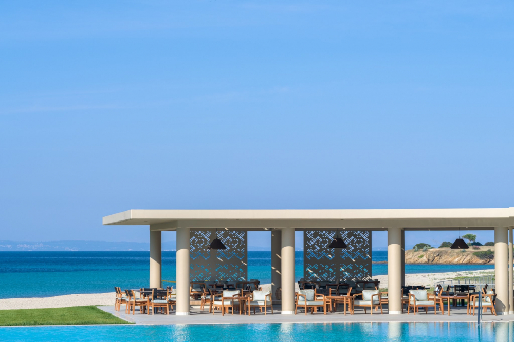 AMMOA LUXURY HOTEL AND SPA RESORT