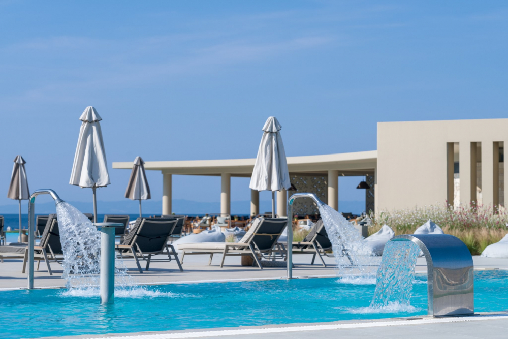 AMMOA LUXURY HOTEL AND SPA RESORT