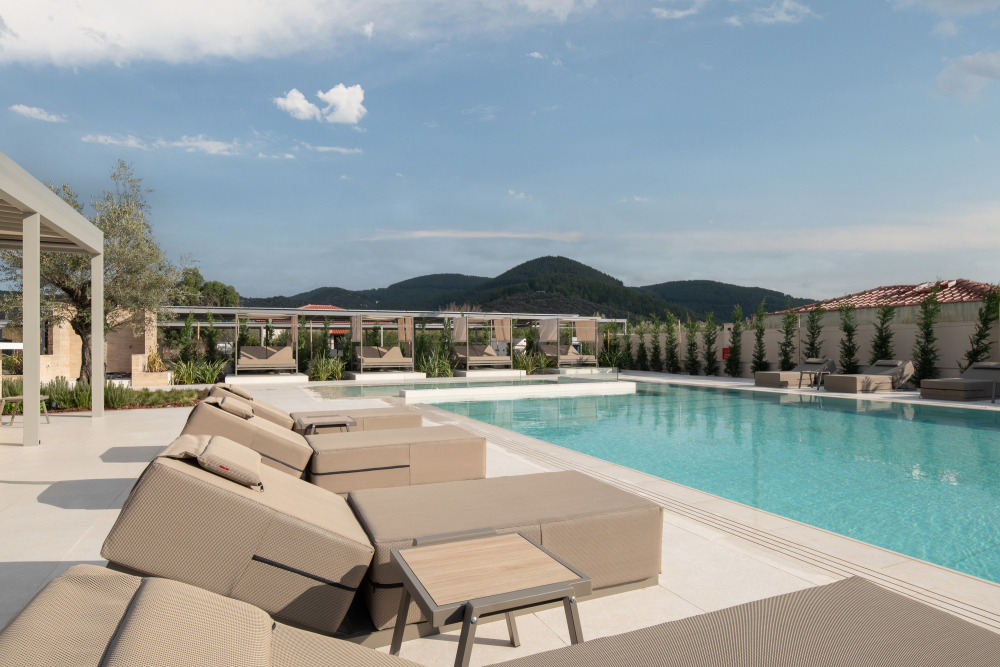 ONIRO BOUTIQUE HOTEL