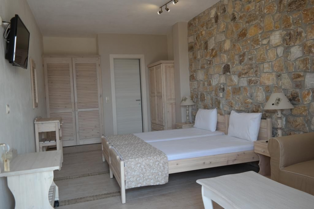 AGORASTOS STUDIOS