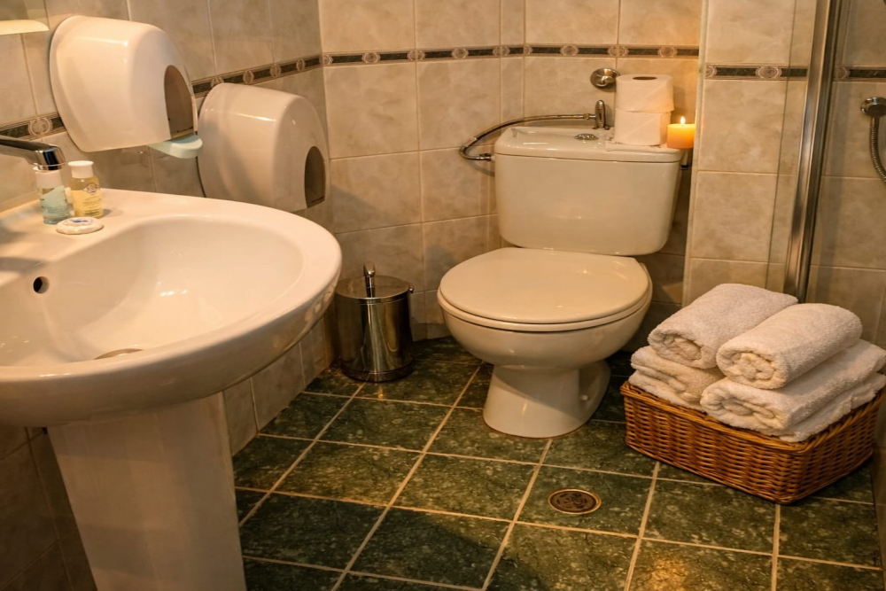 РИВЪРСАЙД АНЕКС