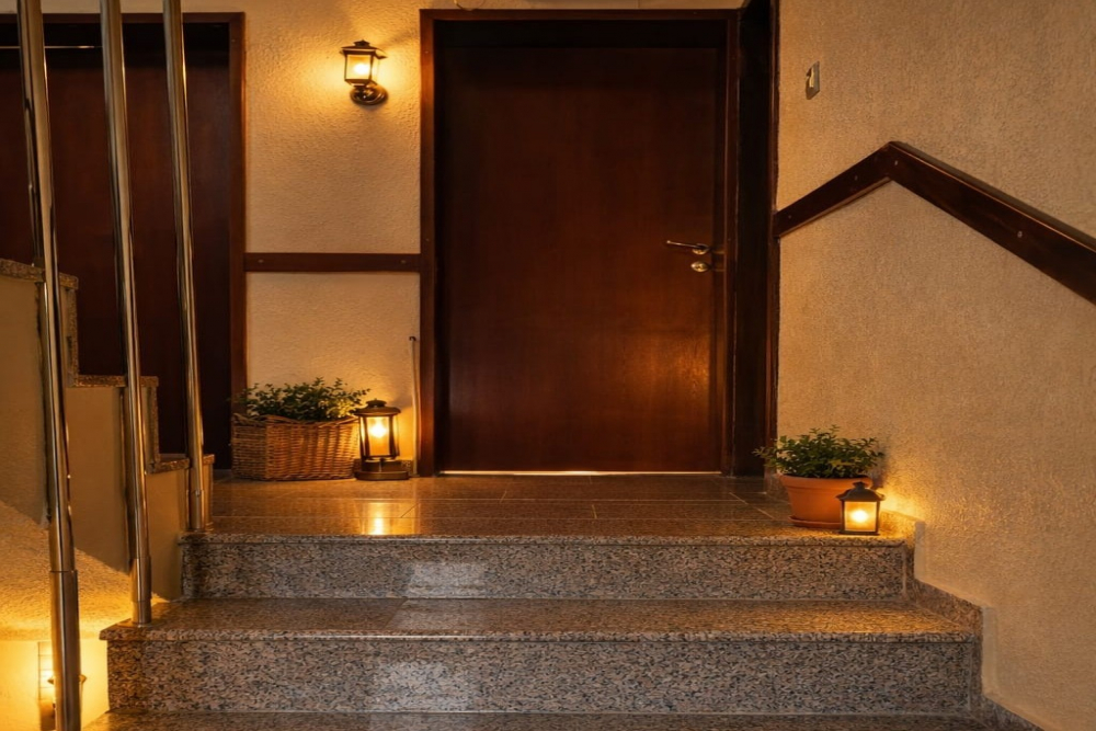 РИВЪРСАЙД АНЕКС