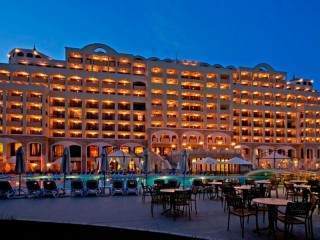 На море лято 2026 с Аквапарк, All Inclusive при 7 и повече нощувки до 20.06 в Сол Несебър Палас